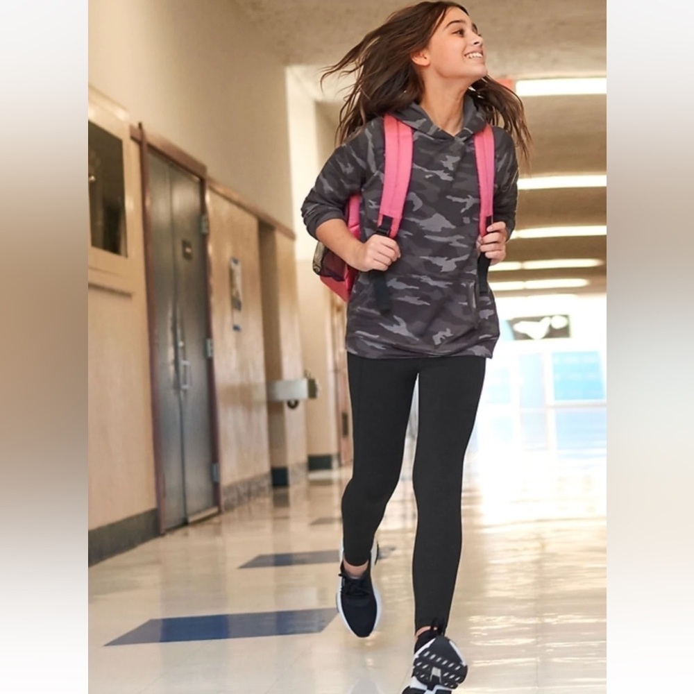 Athleta girl camo sweatshirt size 12